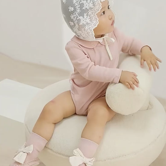 Chaussons-chaussons-pour-bebe-couleur-video